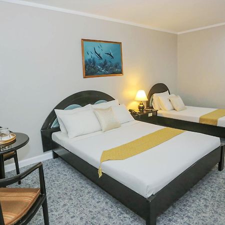 Holiday Plaza Hotel - Cebu Zewnętrze zdjęcie