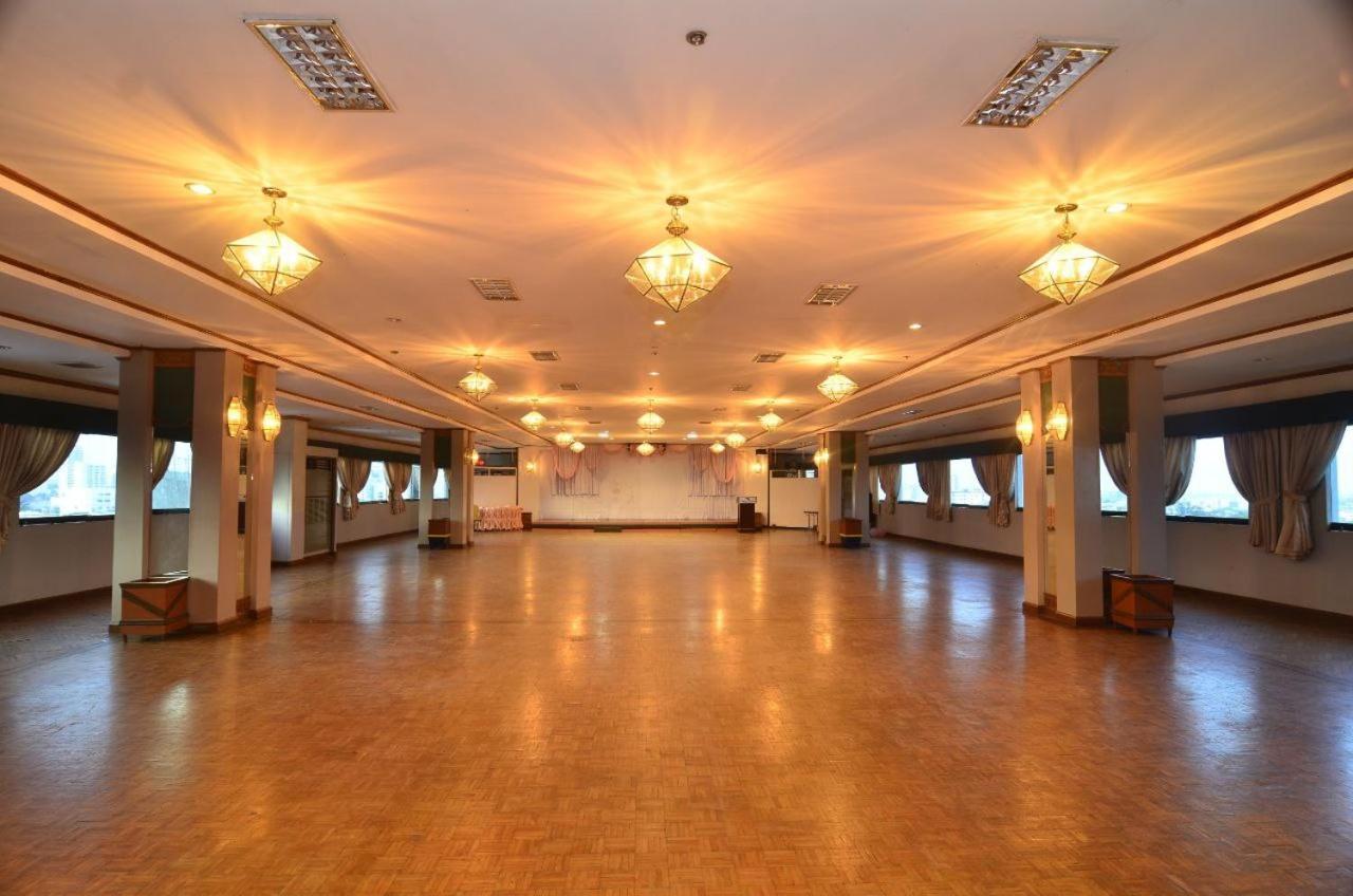 Holiday Plaza Hotel - Cebu Zewnętrze zdjęcie